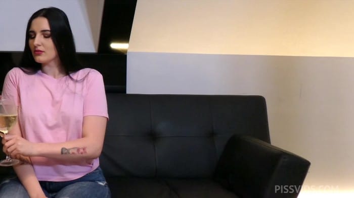 Real Life Porno 25 Stepsis Suzie - Rimming Piss Drinking And Hard Sex [1080p] 24