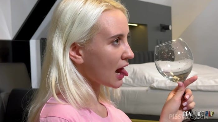 Real Life Porno 54 Daruma Rai - Rimming Piss Drinking And Hard Sex [1080p] 11
