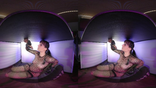 [DaryaJane] Darya Jane - 28min Multiple Cumshots Milking Table (8k) 2