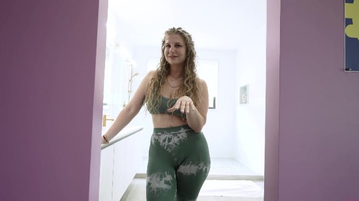 Tabooheat - 25.01.04 - Ivy Andrews In Truth Or Dare With Stepdad - 2160p 1