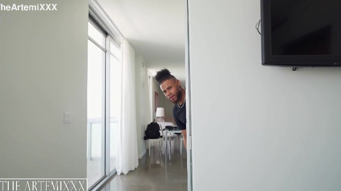 [TheArtemiXXX] My Best Friend's Milf Ft Krystal Davis [2160p] 10