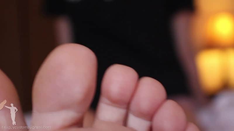 tinyguycustoms - Zaurus Shrunken Little Foot Boy 5