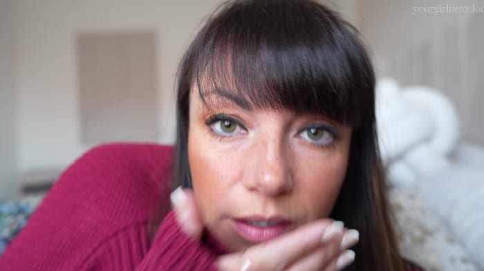 Yourgirlnextdoor1 - Reuniting With Your Birth Mother (2025-02-18) [manyvids.Com] 2160p 3