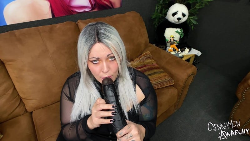 Cinnamon Anarchy - Humiliating a White Cock While Sucking BBC Till I Get a Big Facial Raceplay 4