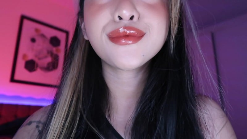 ClaudiaHon - Lip and Spit addiction 4