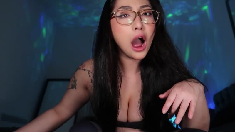 Claudiahon - Loser shoe fucker 4