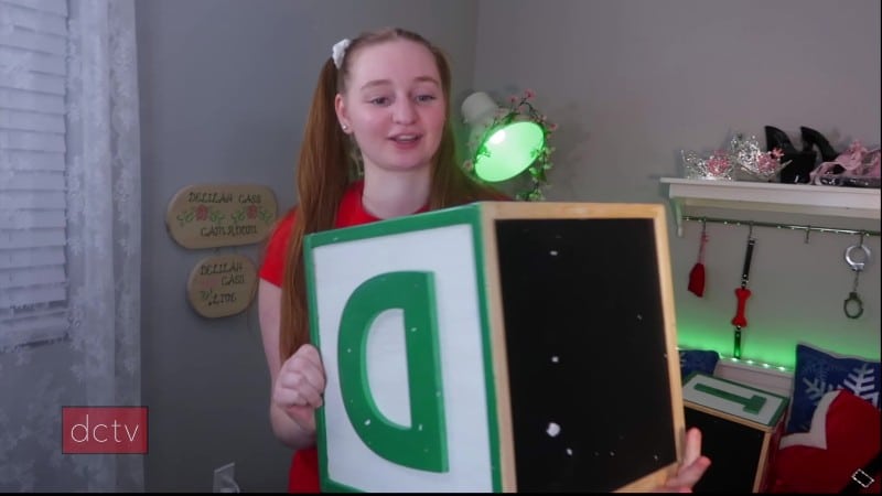 Delilah Cass Unboxing a Gift From a Member 3
