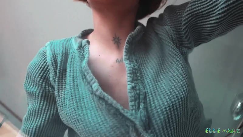 Elle Marz Messy Kisses 4 mommy joi 3