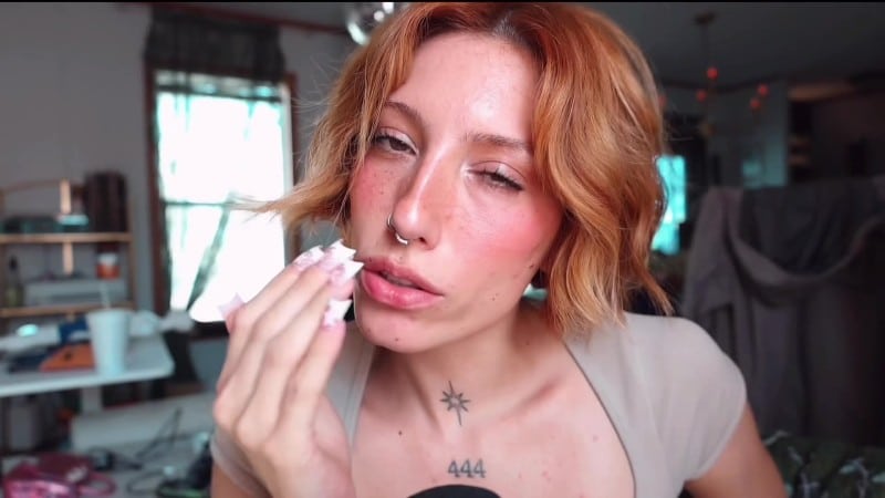 Elle Marz Zombie Mommy ASMR 4