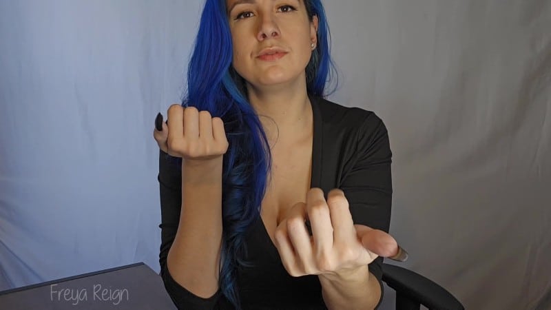 Freya Reign - New Boss Notices Your Nail Fetish 3