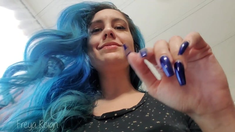 Freya Reign - Played With In A Giantess' Hand 3