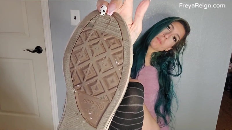 Freya Reign - Teasing and Taunting You Sneaker Fetish 1
