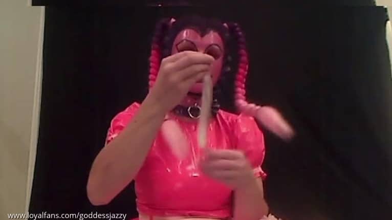 Goddess Jazzy - Live Cam Sissy Strawberry Drinks 12 Loads Of Alphas Cum And Then Fills His Hole With One By My Orders 2