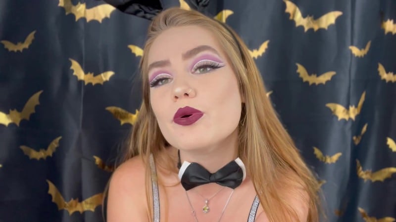 Goddess Roxy - Small Carrot Humiliation SPH 4