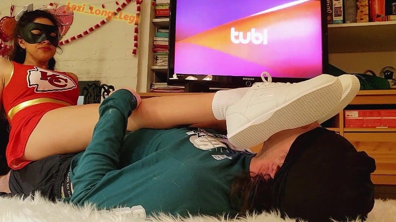 Lexi Long Legs - Super Sole Sunday Cheerleader Foot Worship 1