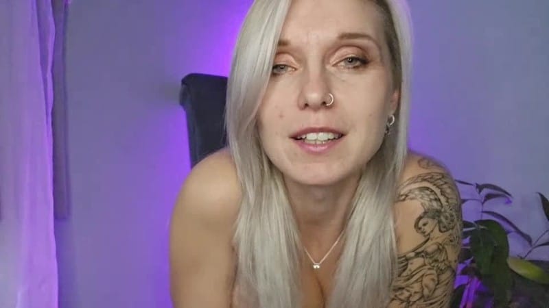 Lexi Snow - Eat Your Cum For Your Step-Mum 5