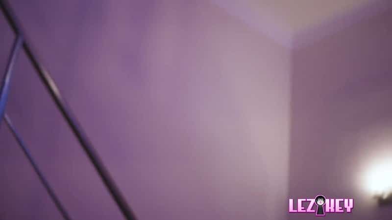 LezKey 25/09/25 Cherry Kiss And Alyssa Reece Lesbian FullHD 4
