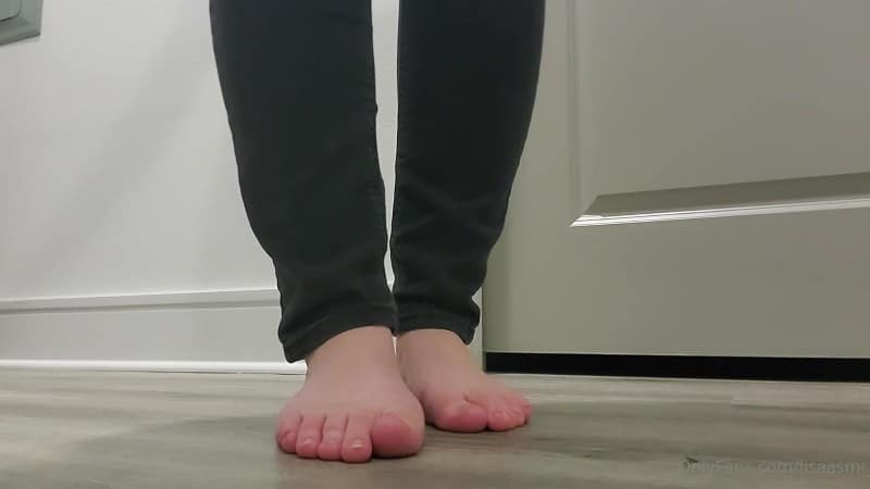 Lisa ASMR - School Bully Foot Worship 4