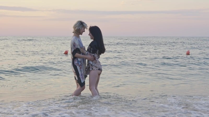 MissDaisyDiamond Ep 4 Sexi Bobbies Swimming in the Sea 2