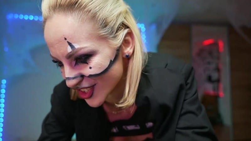 MissDaisyDiamond Horny Halloween Comic Masturbation & Pole Dance 3