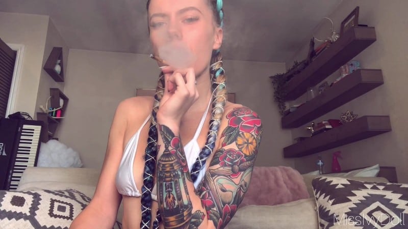 MissIvyDoll - Human AshTray 2