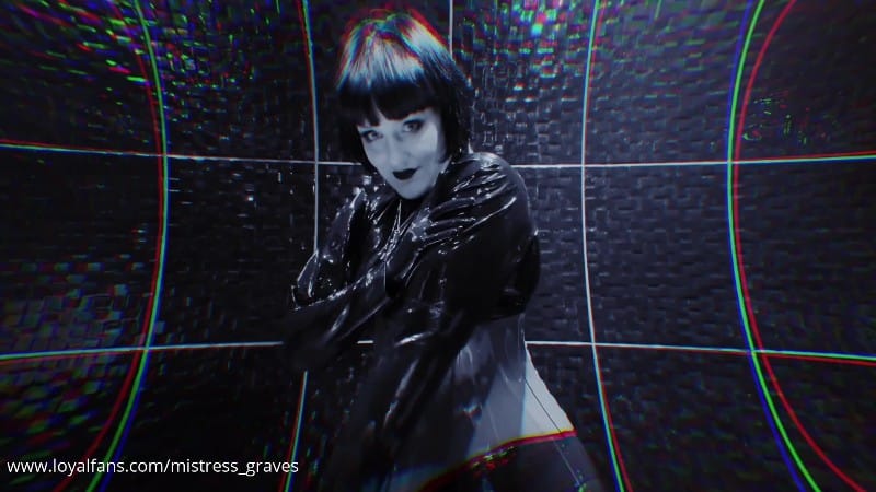 Miss Scarlet Graves - Latex Love 3