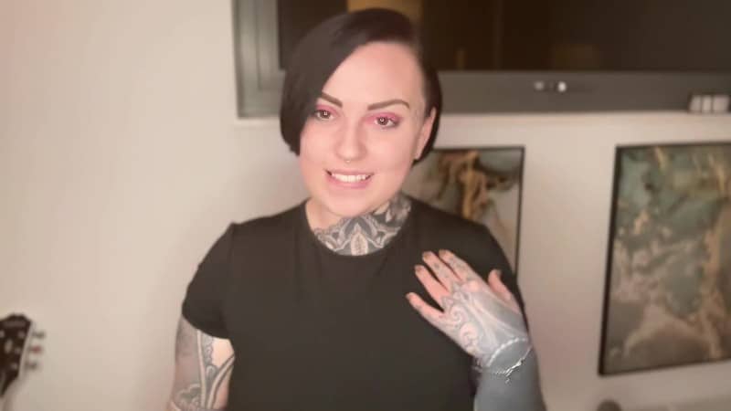 Miss Valentina - Show Me Those Panties 5