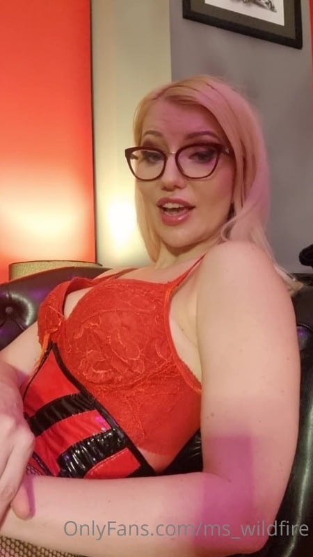 Mistress Alexandra Wildfire - Let Me Tell You Just What I Think Of Your Embarr 5