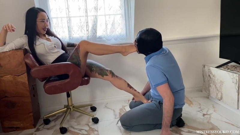 Mistress Youko - Foot Gagging Job Interview 2