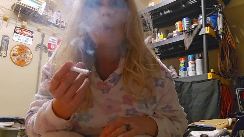 MizzErotique Smoking and giving you a handjob 1