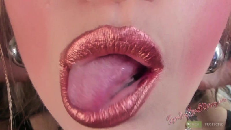 Petite Mercy - Metallic Bronze Lipstick Lips Smelling 2