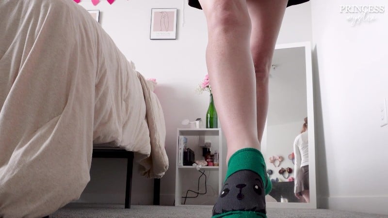 Princess Wystri - Foot Beta Exists To Buy Me More Lululemon 2