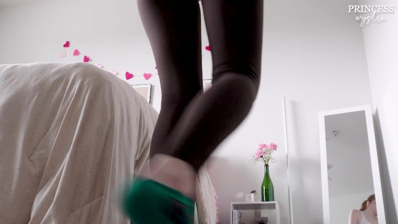 Princess Wystri - Foot Beta Exists To Buy Me More Lululemon 5