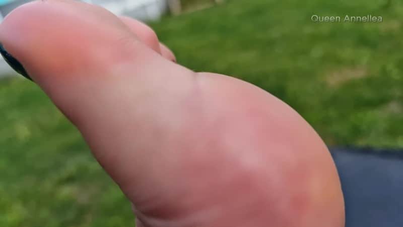 QueenAnnellea - Lick Till You Cum Foot Freak 4