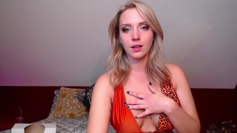 SneezeGoddess - 15 Sneezes from One Sniff 4