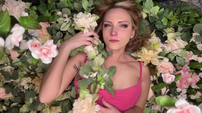 SneezeGoddess - Sneezing and Honking Lying in Flowers 4
