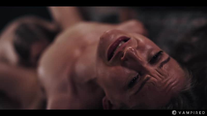 Vampired 25 06 20 Octavia Red Talia Mint And Tiffany Tatum Hunters 4k 3