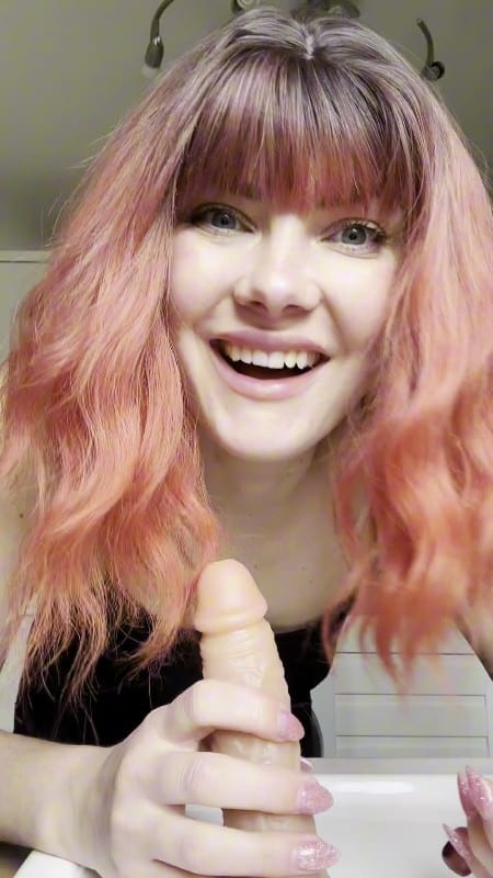 Yourhikerbabe - Crazy Girlfriend Chops Off Your Penis And Blends It 2