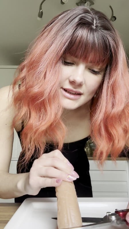 Yourhikerbabe - Crazy Girlfriend Chops Off Your Penis And Blends It 3