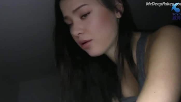 Bella Poarch Meets An Amateur With A Star Face In The Dark Alley And Gets Fucked P D... 3