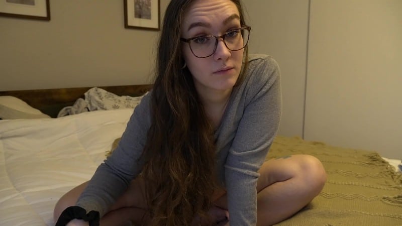 divinebabe - is mom a milf 1