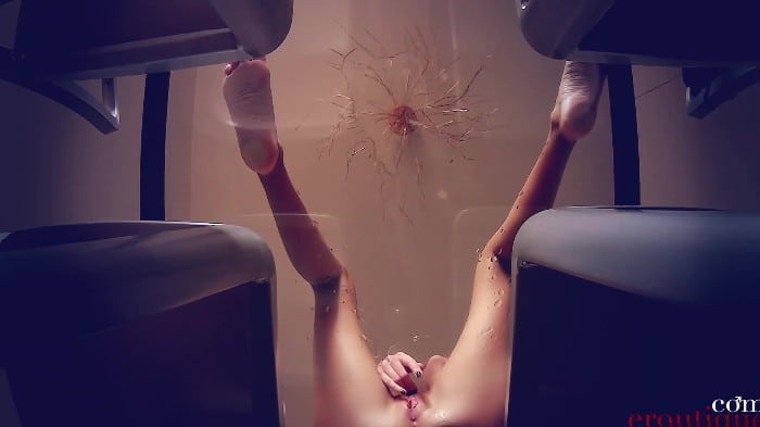 [Eroutique] Katya Clover - My Squirting Table (pov) (24.02.16) [1080p] 5