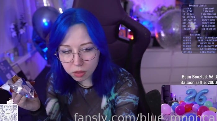 [Fansly] Blue Mooncat - Megapack (340 Videos, 2265 s, 1 Audio) 2
