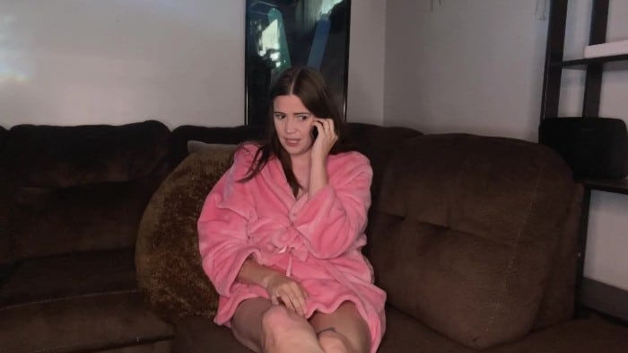 [ManyVids] Maggierosexo - Peeping Mommy Joins The Fun [1080p] 11