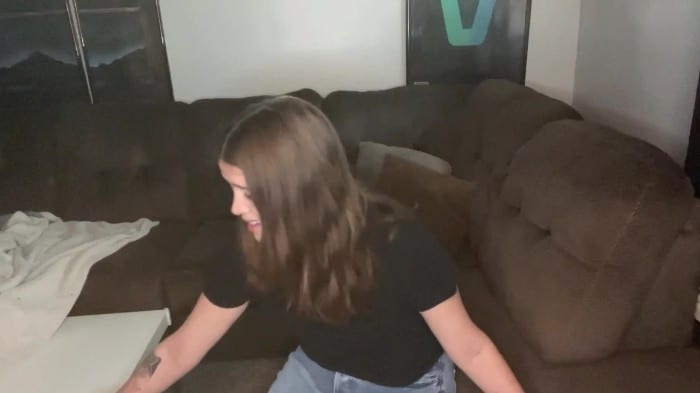 [ManyVids] Maggierosexo - Pov Your Wife's Cousin Makes You Cum [1080p] 2