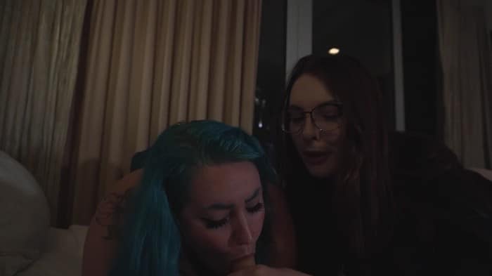 [Manyvids] 2024-06 - Miss Malorie Switch & Luna Allora - Your Loving Family (step Family Values) [1080p] 4