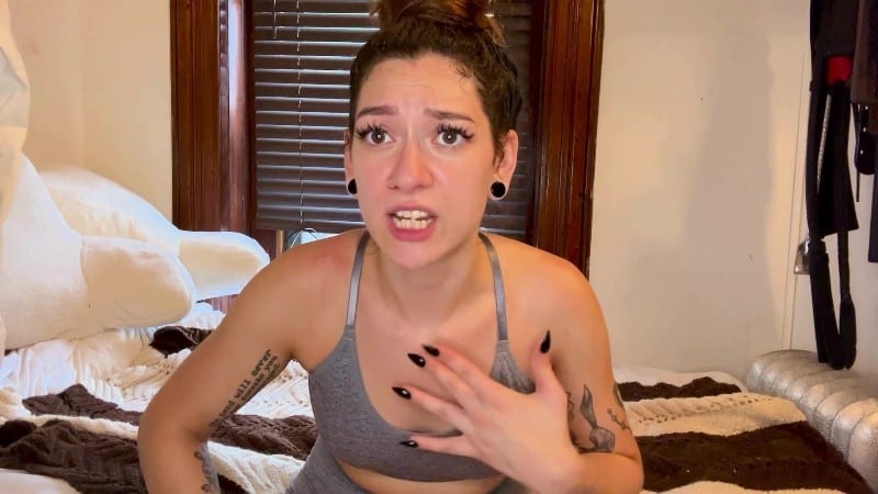 missxreena - Stinky Sweaty Foot Worship 1