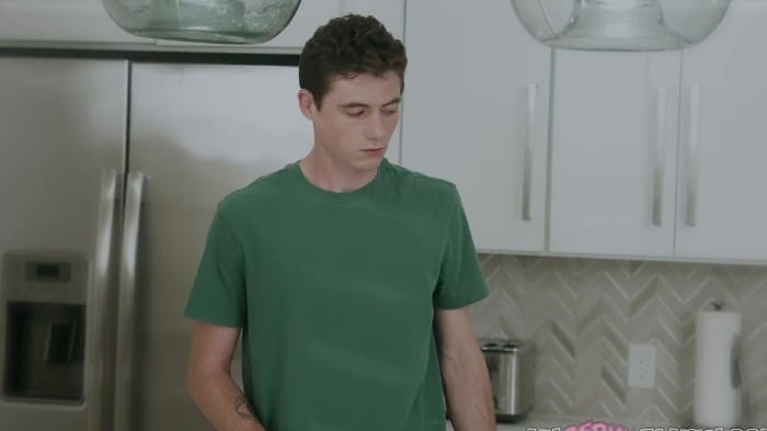 [FamilyPerverts.Com] Kate Dalia - Chores And Rewards (2025-09-25) 1080p 1