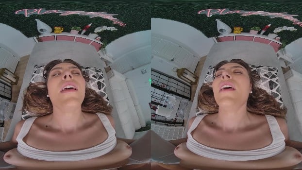 Porncornvr - Oiled Babes: Selina Bentz (2025.09.20) (gearvr) 4