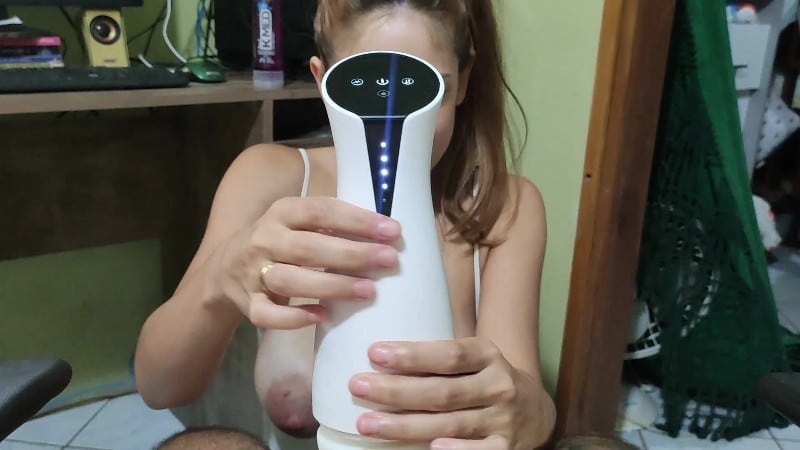 shameless couple Sucking Male Masturbator 5